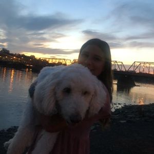 Meet your Posher, Grace